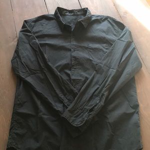 XL Calvin Klein button up shirt
